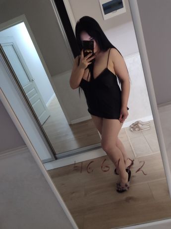 Escort Almaty : Madina - photo 1