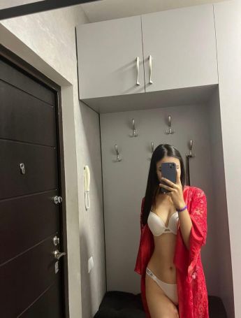 Проститутка Алматы : Карина индивидуально Боди массаж - фото 1